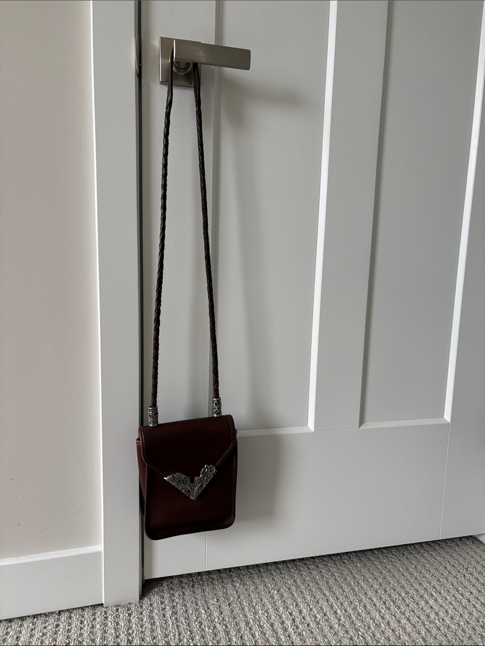 Vintage Brighton Leather Crossbody Bag with Metal Accents - Picture 2 of 11